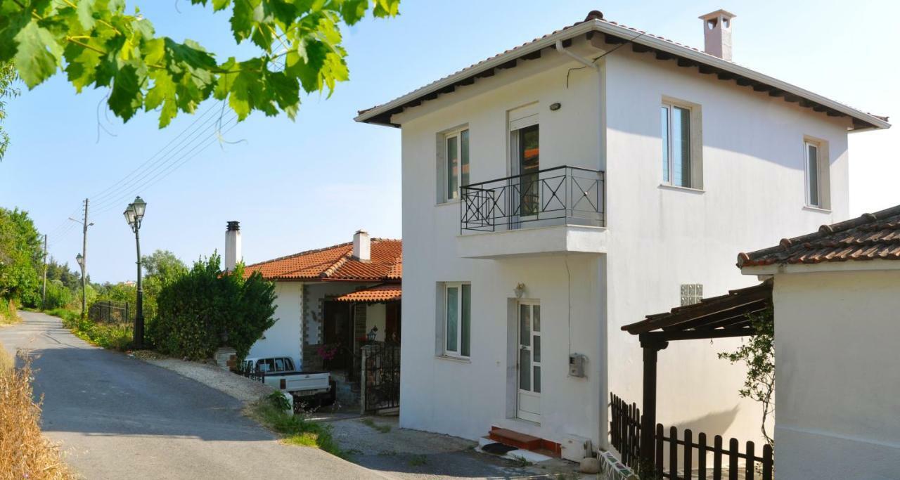 Village Holiday House Nick Агия-Параскеви Экстерьер фото